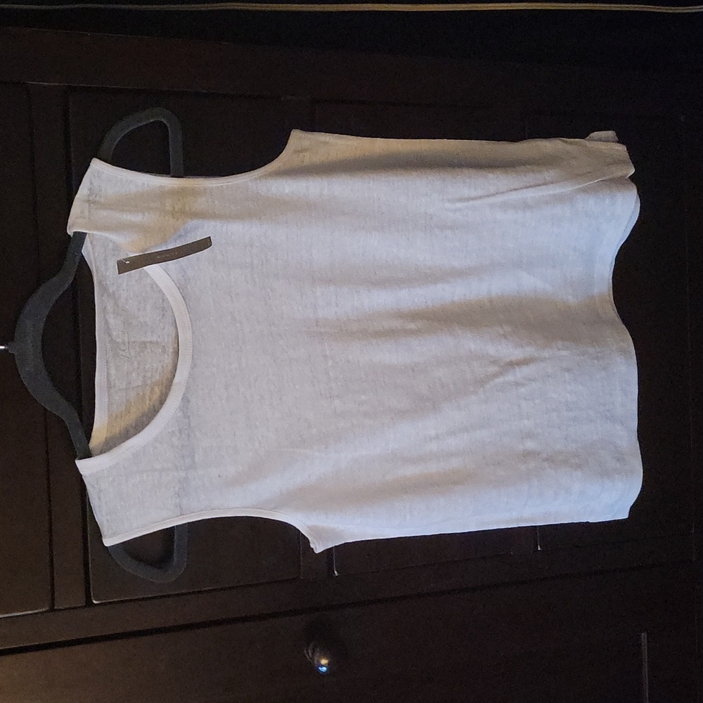 COPY - 🆕️ Jcrew Linen muscle tank